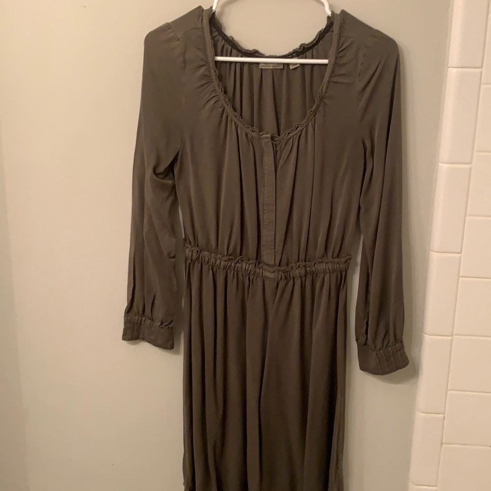 Holding horses dark green/olive long sleeve dress